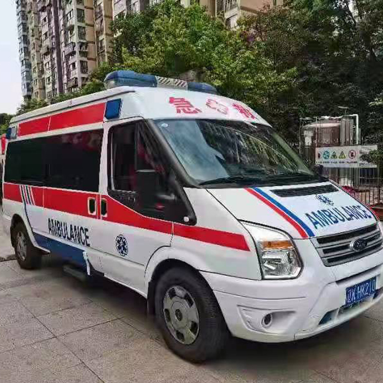 依安长途救护车护送病人返乡